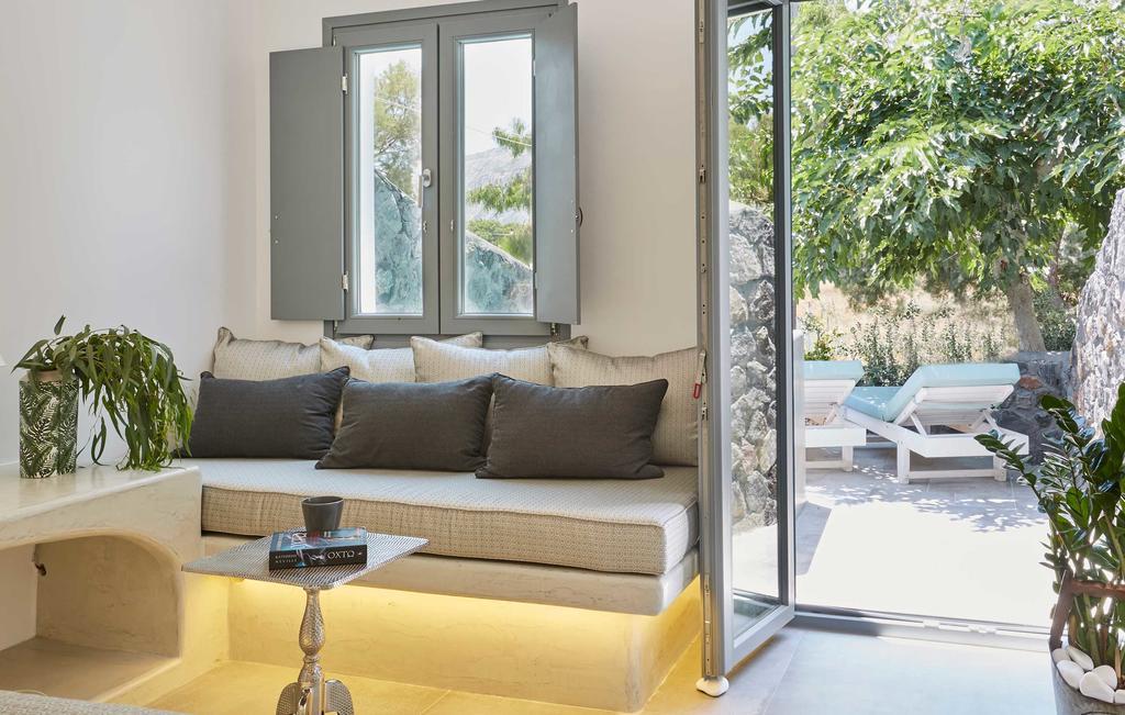 Amara Suites Santorini Kamári Extérieur photo
